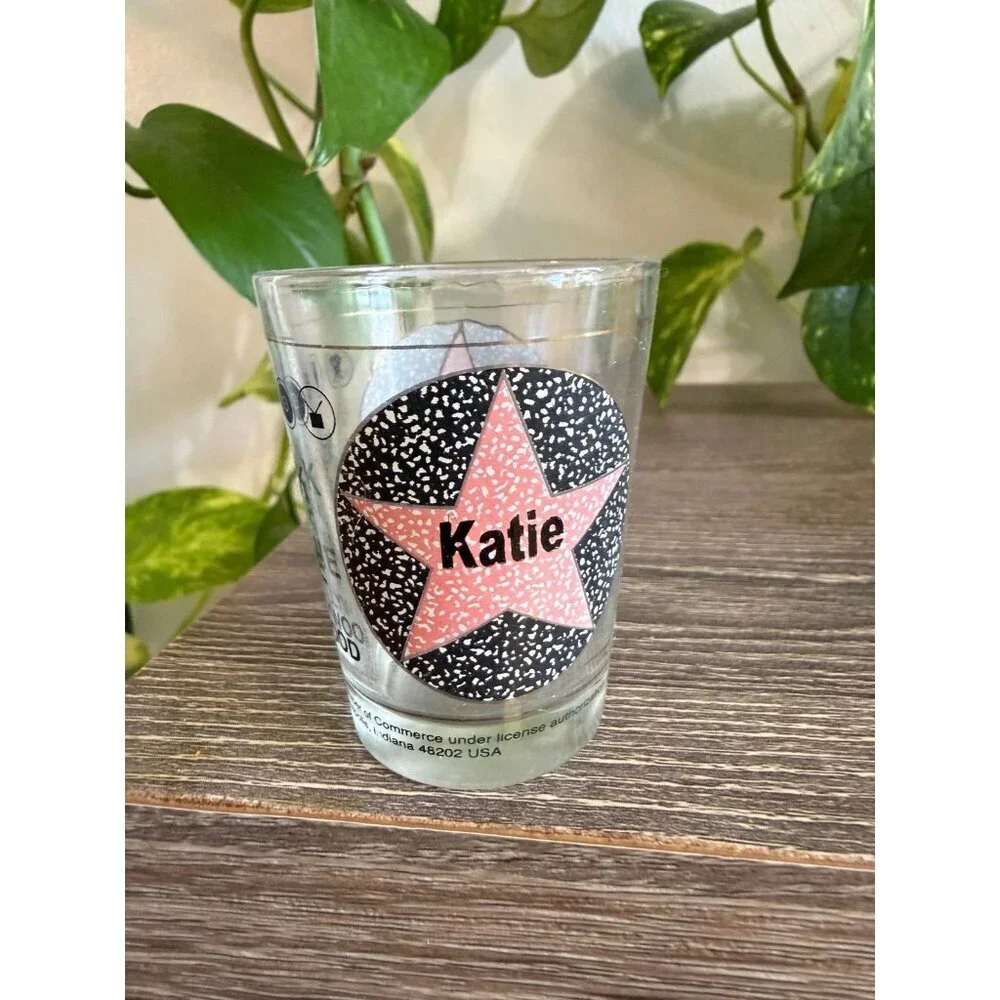 Walk of fame, Hollywood Katie shot glass
